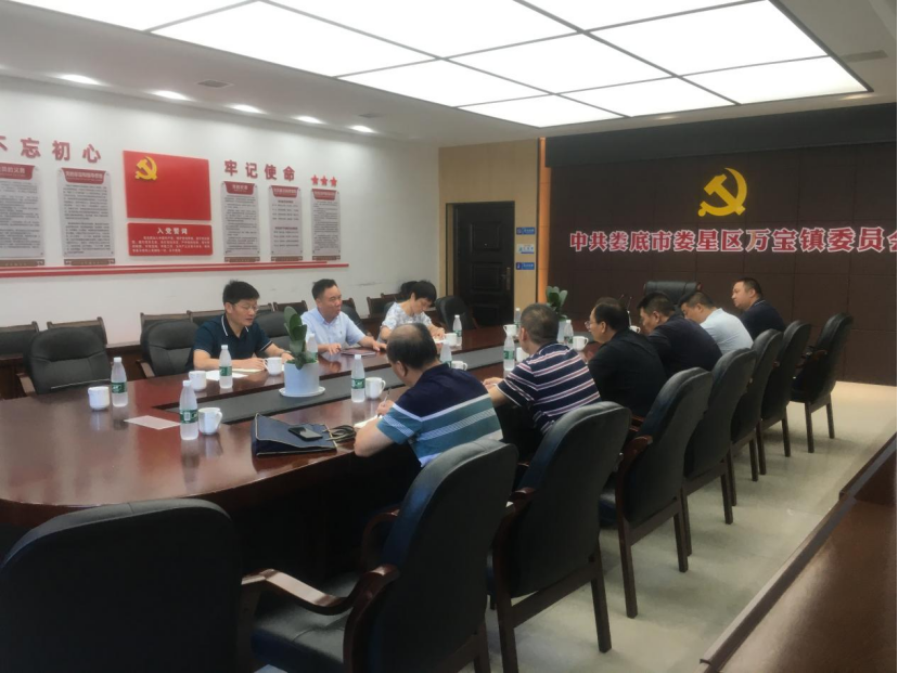 轻车简从走基层 筑牢防线反邪教914.png